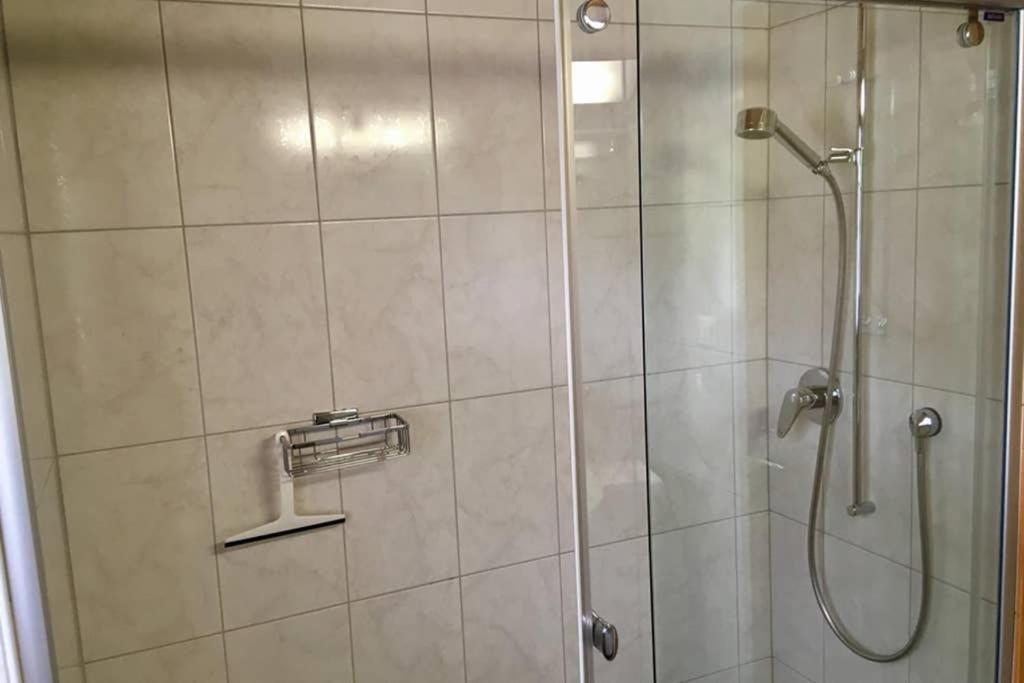 Ferienwohnung Uf Z'Enisch Klosters Buitenkant foto