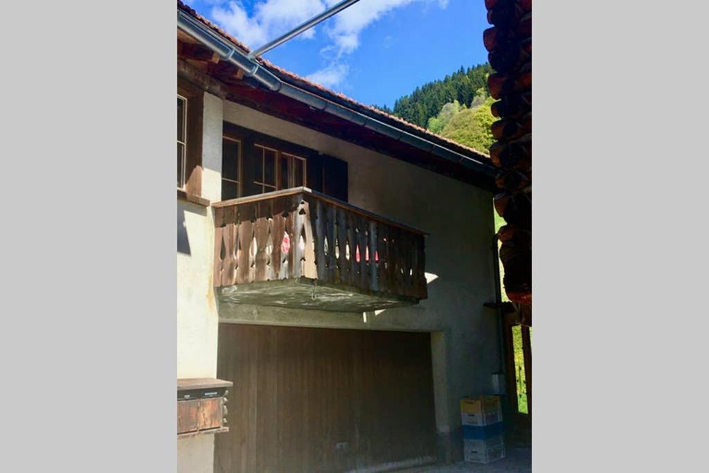 Ferienwohnung Uf Z'Enisch Klosters Buitenkant foto