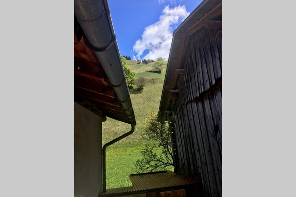 Ferienwohnung Uf Z'Enisch Klosters Buitenkant foto