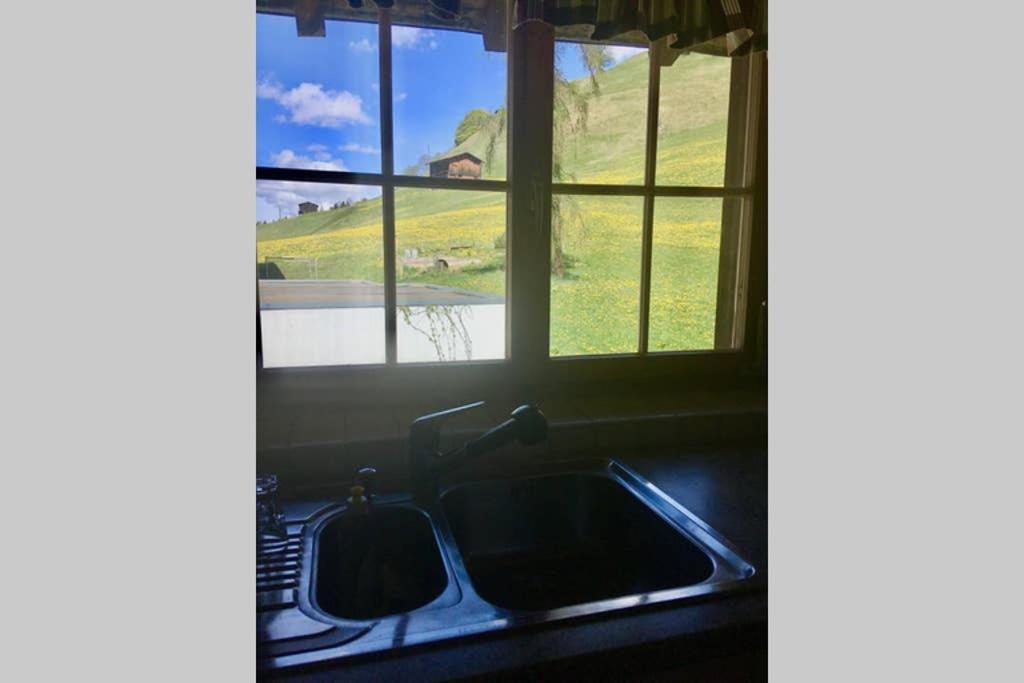 Ferienwohnung Uf Z'Enisch Klosters Buitenkant foto
