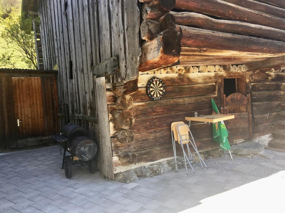Ferienwohnung Uf Z'Enisch Klosters Buitenkant foto