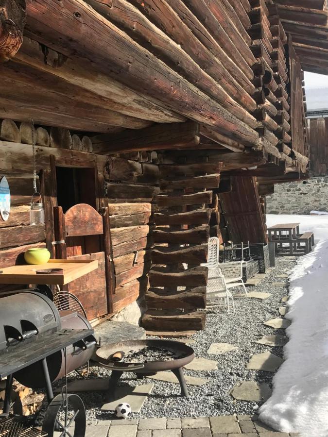 Ferienwohnung Uf Z'Enisch Klosters Buitenkant foto