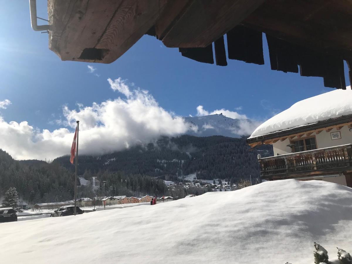 Ferienwohnung Uf Z'Enisch Klosters Buitenkant foto