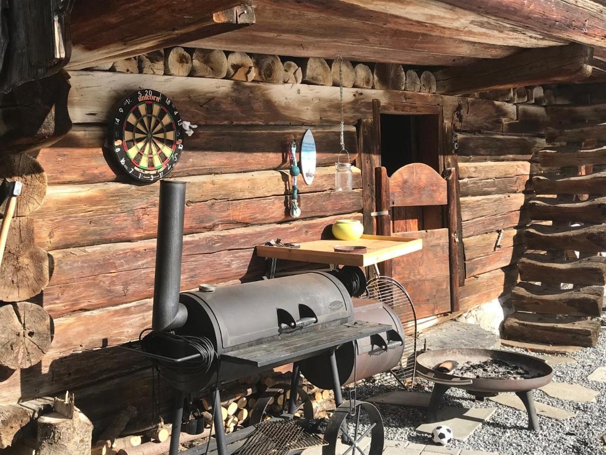 Ferienwohnung Uf Z'Enisch Klosters Buitenkant foto