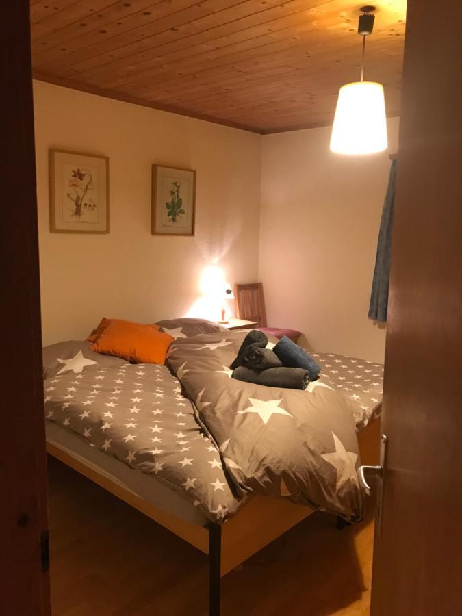 Ferienwohnung Uf Z'Enisch Klosters Buitenkant foto