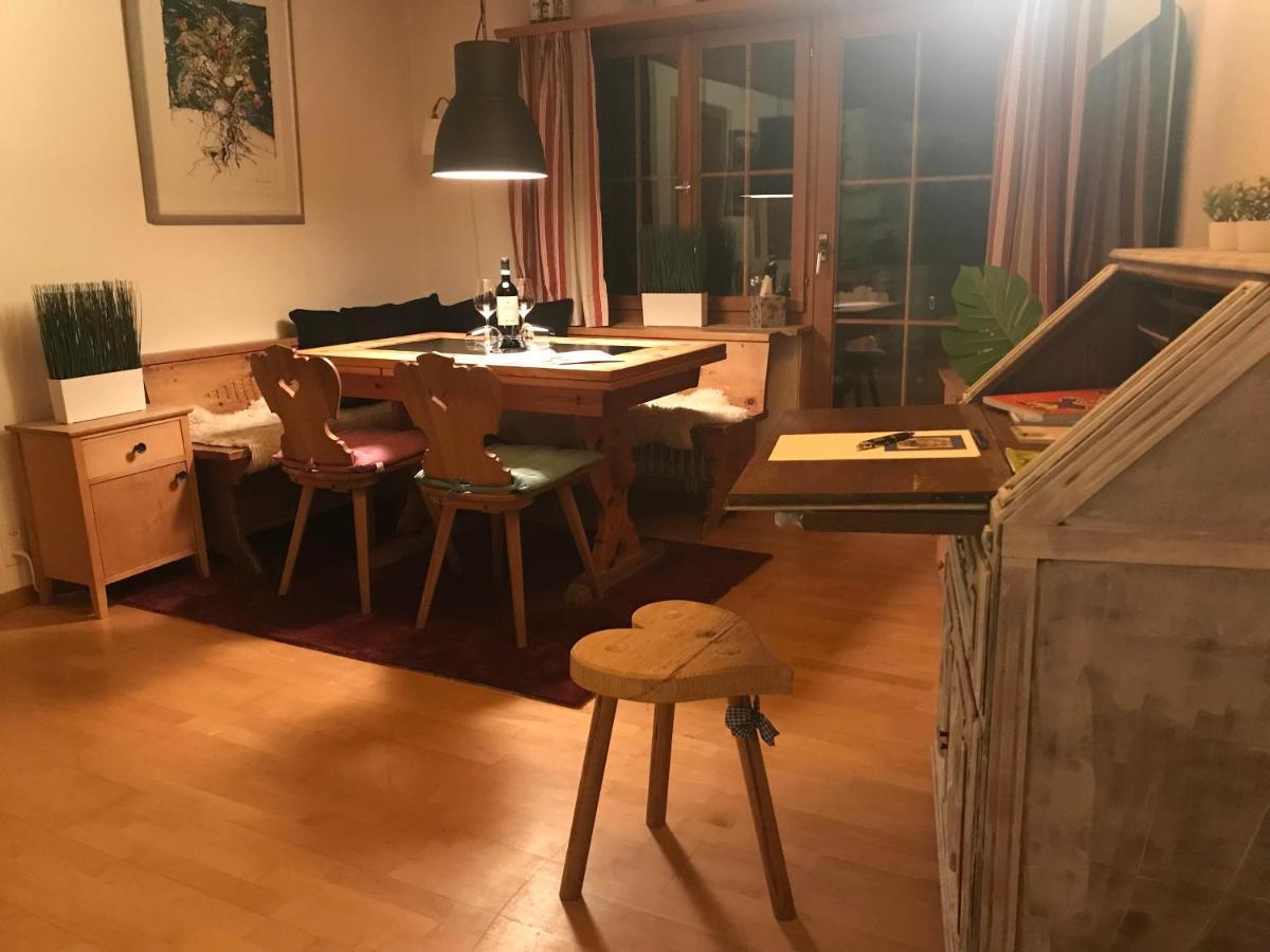 Ferienwohnung Uf Z'Enisch Klosters Buitenkant foto