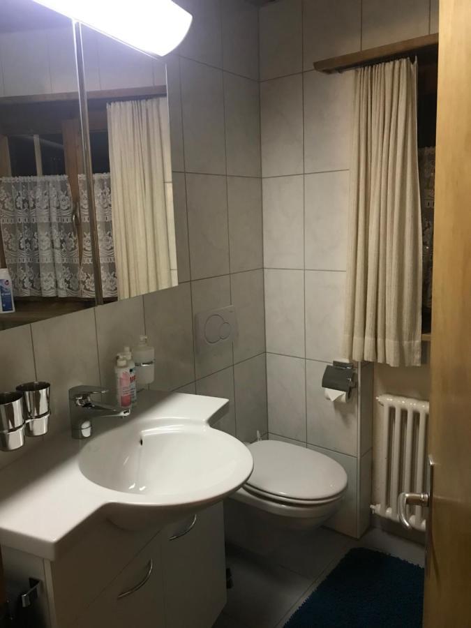 Ferienwohnung Uf Z'Enisch Klosters Buitenkant foto