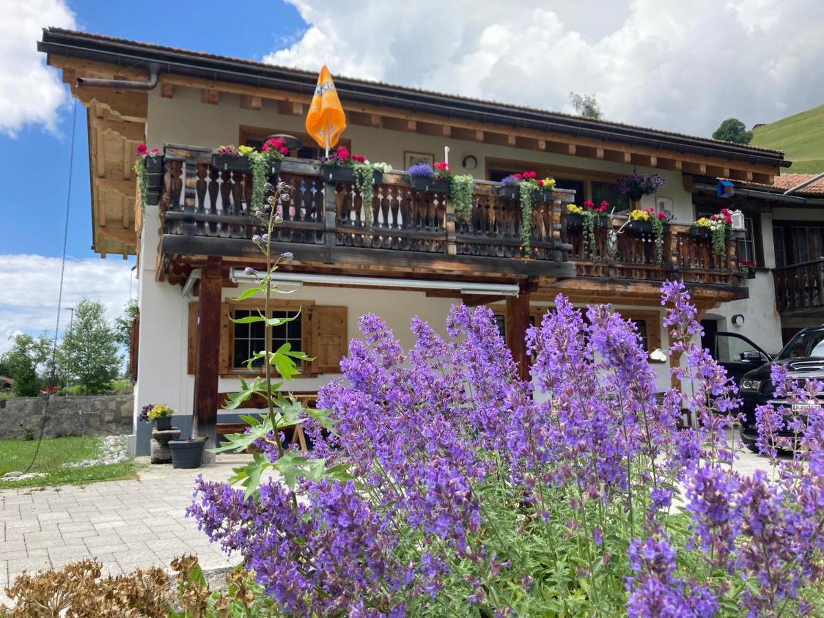 Ferienwohnung Uf Z'Enisch Klosters Buitenkant foto